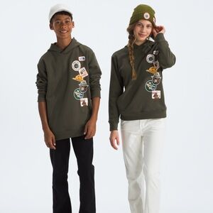 THE NORTH FACE Fleece Pullover Hoodie
Sweatshirts Boys' Girls XL 14-16 women XS